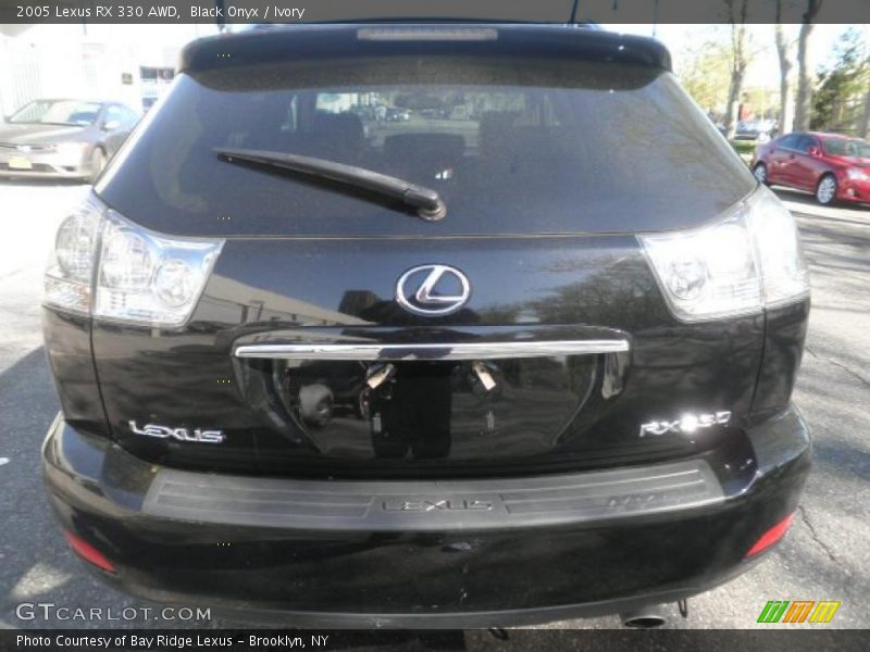 Black Onyx / Ivory 2005 Lexus RX 330 AWD