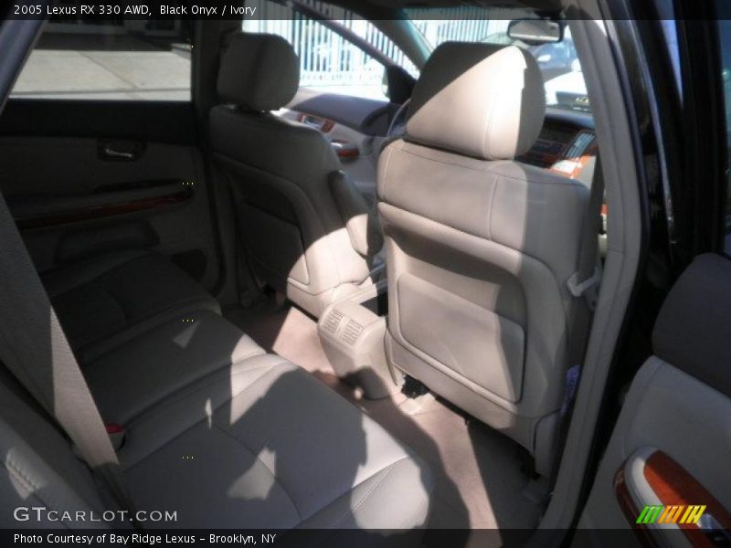 Black Onyx / Ivory 2005 Lexus RX 330 AWD