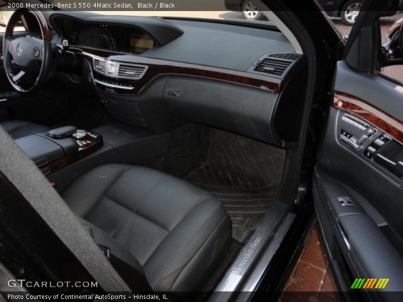 Black / Black 2008 Mercedes-Benz S 550 4Matic Sedan