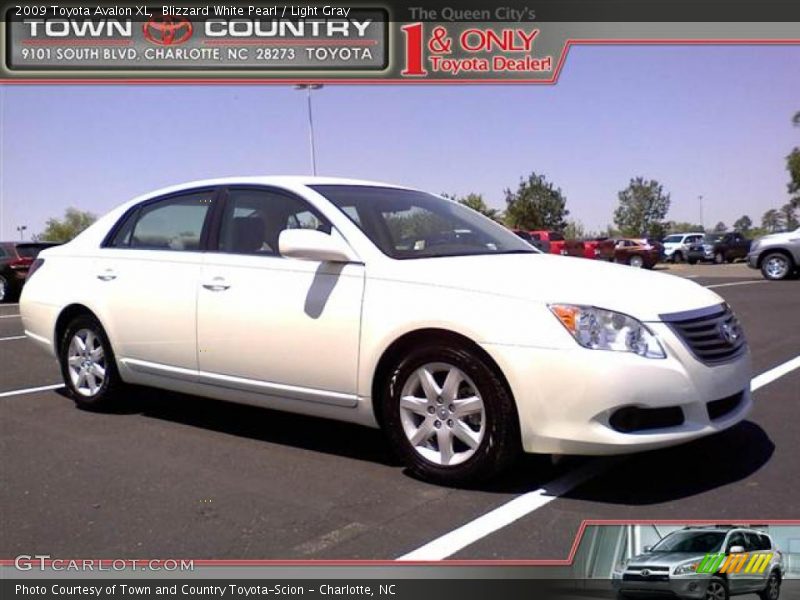 Blizzard White Pearl / Light Gray 2009 Toyota Avalon XL