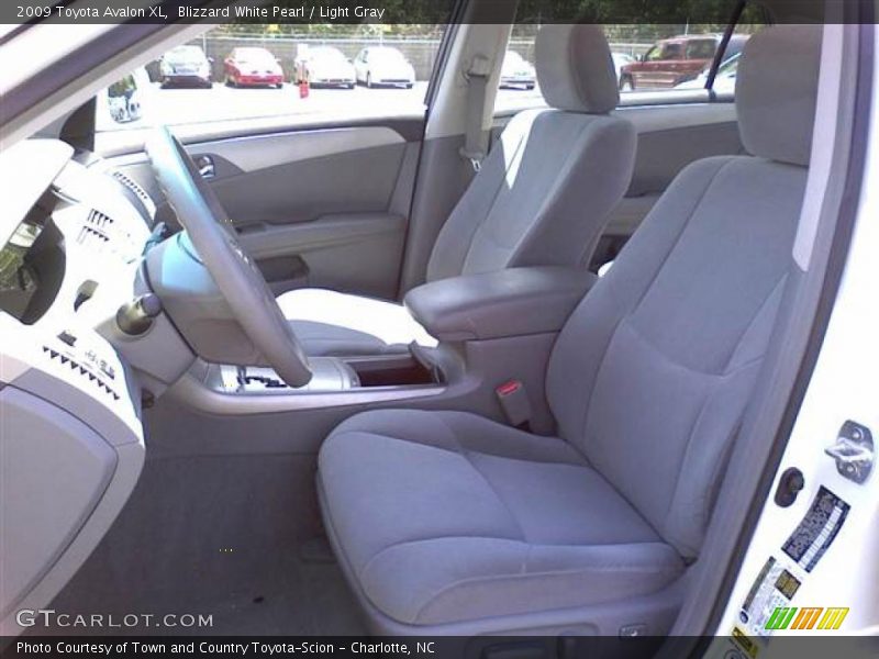 Blizzard White Pearl / Light Gray 2009 Toyota Avalon XL