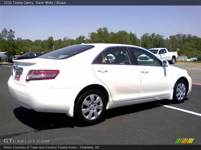 Super White / Bisque 2010 Toyota Camry