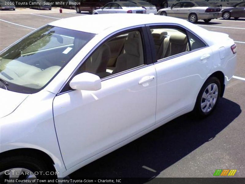 Super White / Bisque 2010 Toyota Camry