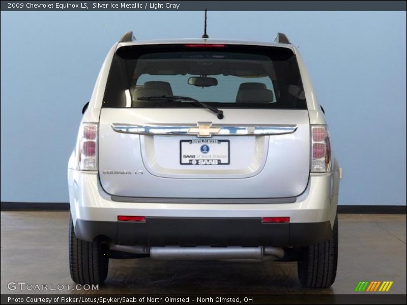 Silver Ice Metallic / Light Gray 2009 Chevrolet Equinox LS