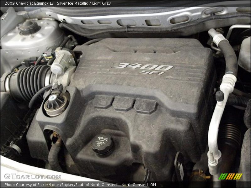 Silver Ice Metallic / Light Gray 2009 Chevrolet Equinox LS
