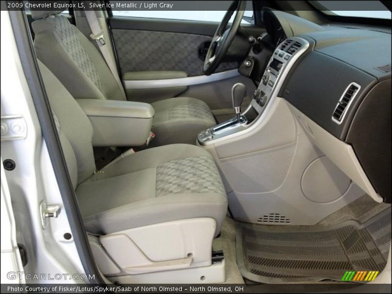  2009 Equinox LS Light Gray Interior