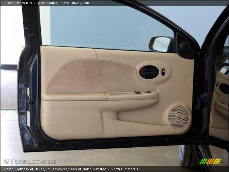 Door Panel of 2005 ION 3 Quad Coupe