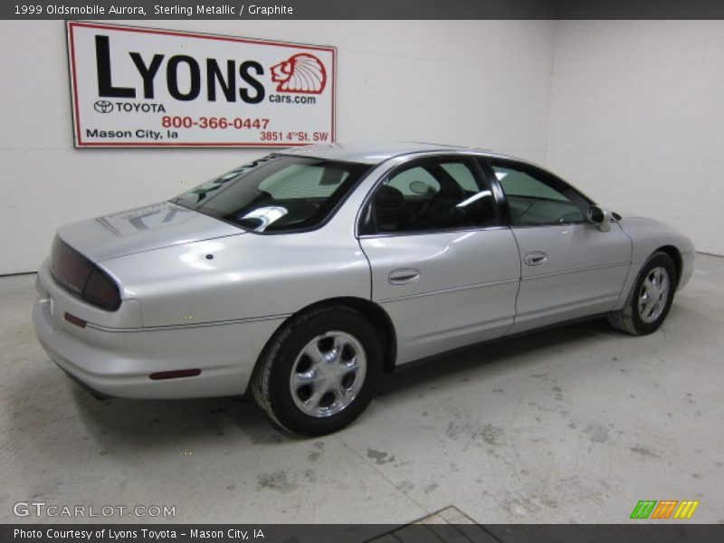 Sterling Metallic / Graphite 1999 Oldsmobile Aurora