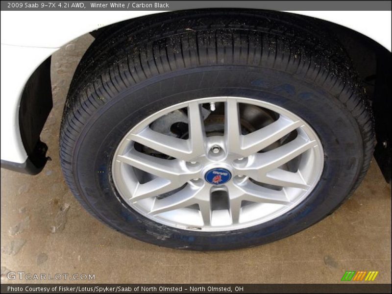 Winter White / Carbon Black 2009 Saab 9-7X 4.2i AWD