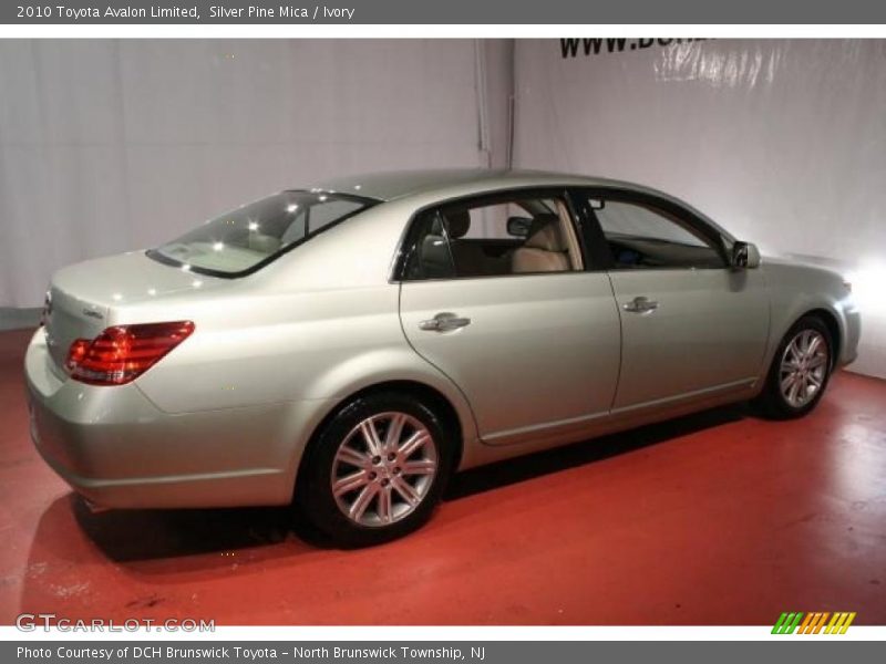 Silver Pine Mica / Ivory 2010 Toyota Avalon Limited