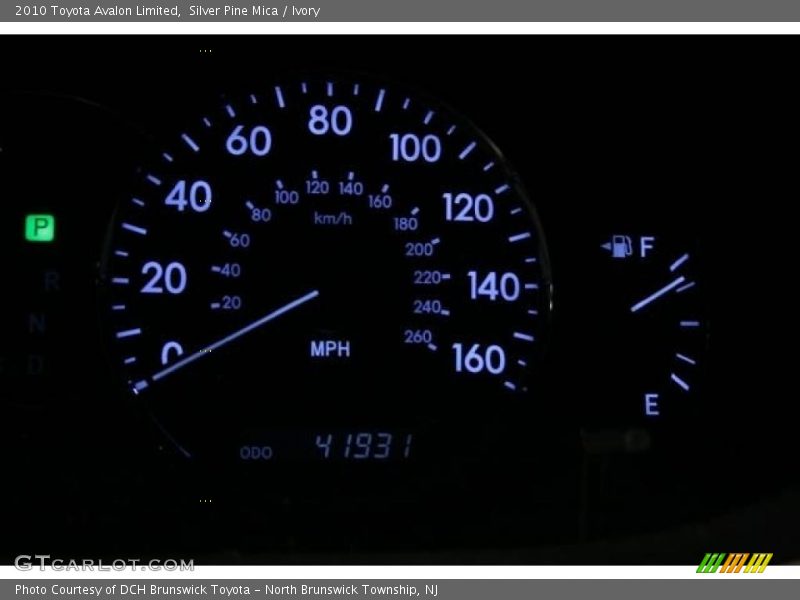 Silver Pine Mica / Ivory 2010 Toyota Avalon Limited