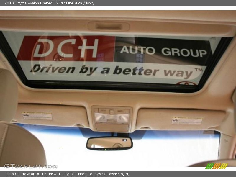 Silver Pine Mica / Ivory 2010 Toyota Avalon Limited