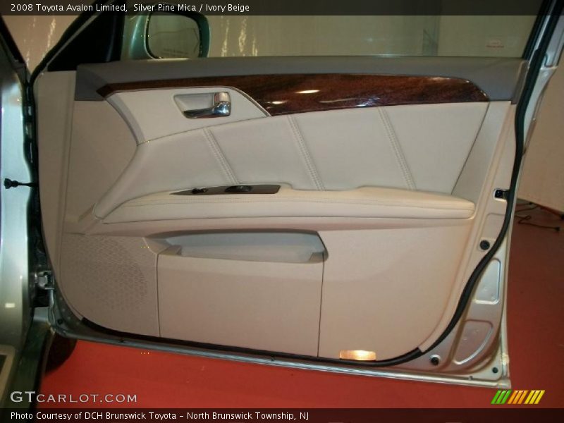 Silver Pine Mica / Ivory Beige 2008 Toyota Avalon Limited