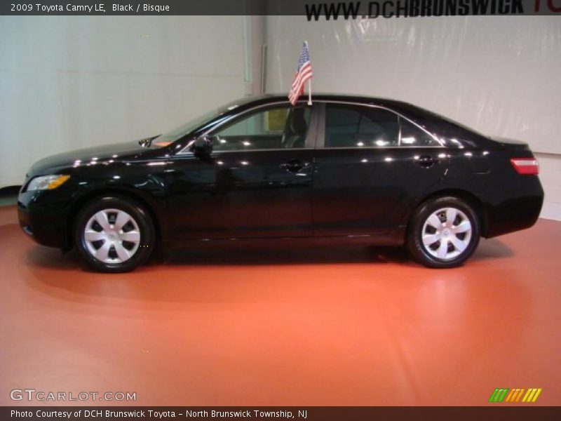 Black / Bisque 2009 Toyota Camry LE