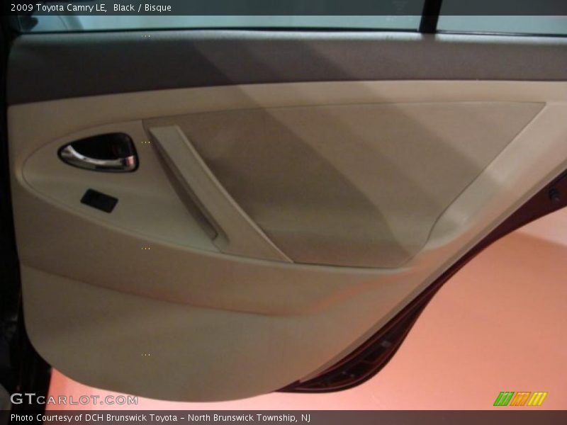 Black / Bisque 2009 Toyota Camry LE