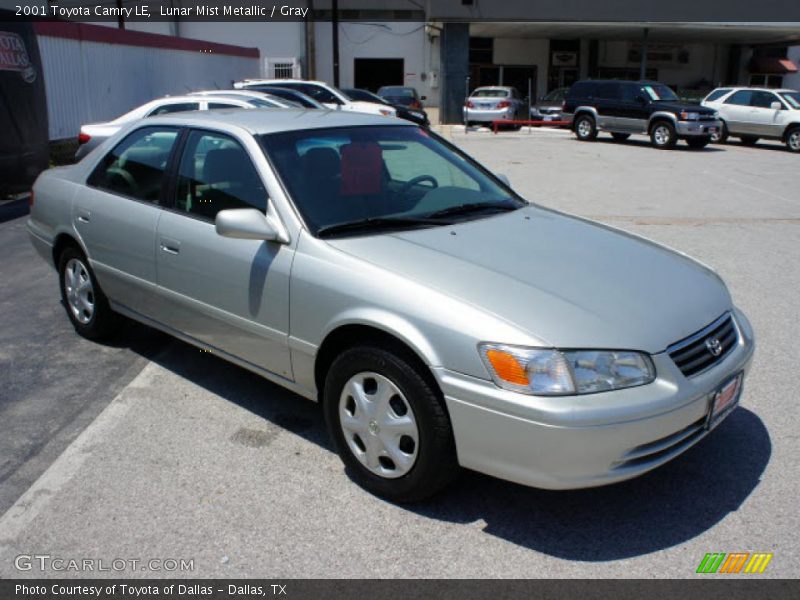 Lunar Mist Metallic / Gray 2001 Toyota Camry LE