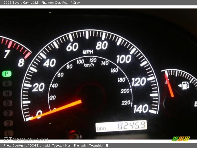 Phantom Gray Pearl / Gray 2005 Toyota Camry XLE