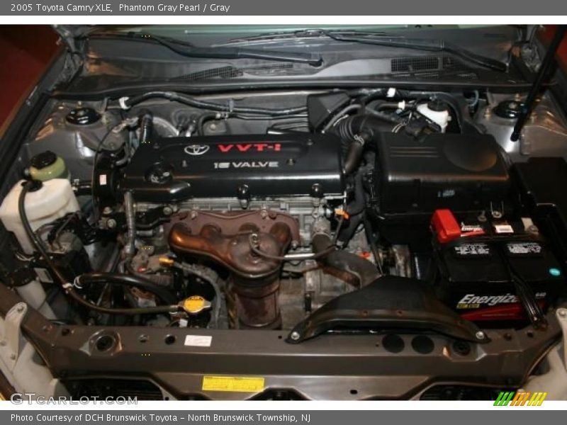 Phantom Gray Pearl / Gray 2005 Toyota Camry XLE