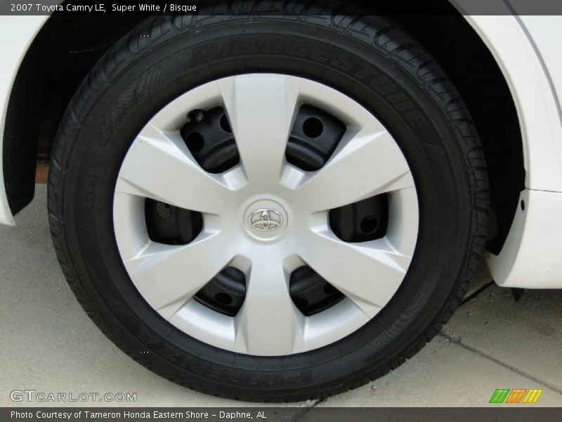 Super White / Bisque 2007 Toyota Camry LE