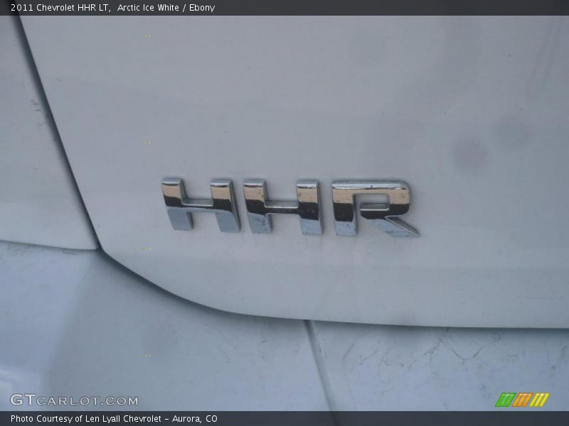 Arctic Ice White / Ebony 2011 Chevrolet HHR LT