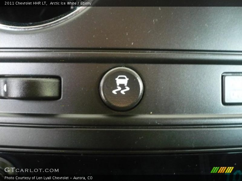 Arctic Ice White / Ebony 2011 Chevrolet HHR LT