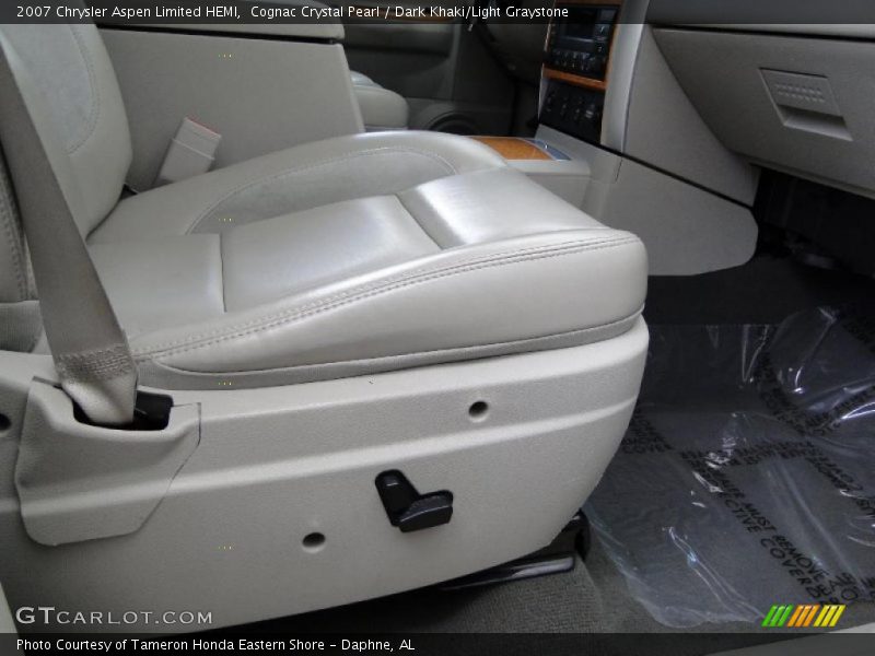 Cognac Crystal Pearl / Dark Khaki/Light Graystone 2007 Chrysler Aspen Limited HEMI