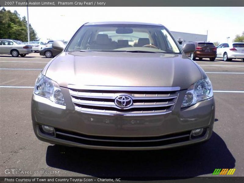 Phantom Gray Pearl / Ivory 2007 Toyota Avalon Limited