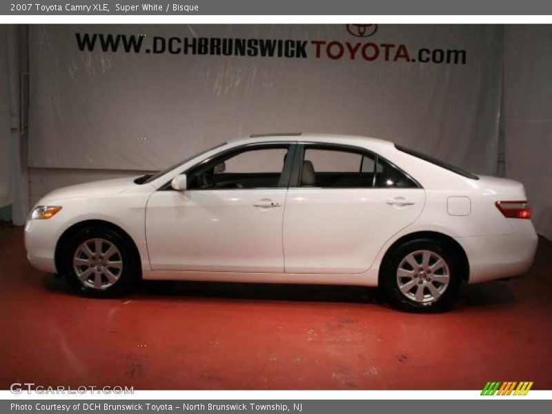 Super White / Bisque 2007 Toyota Camry XLE