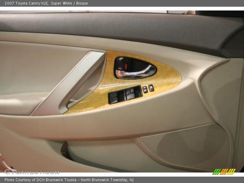 Super White / Bisque 2007 Toyota Camry XLE