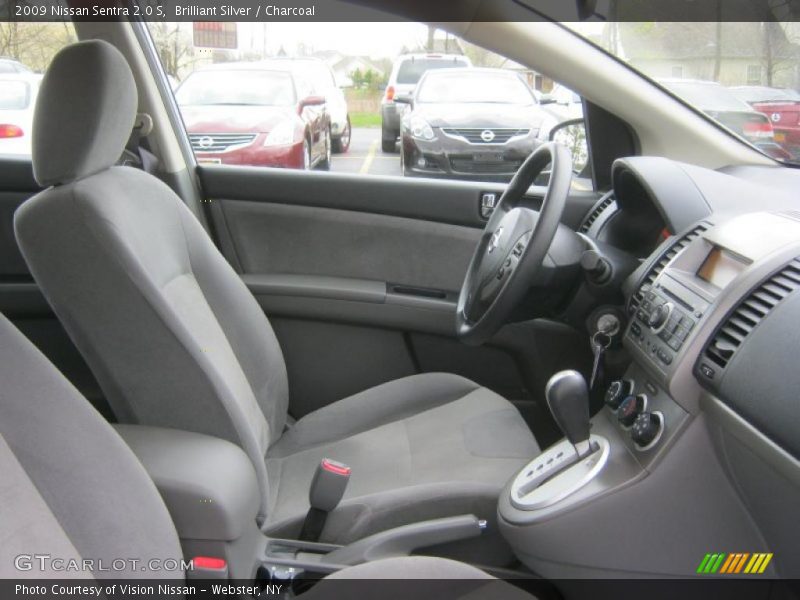 Brilliant Silver / Charcoal 2009 Nissan Sentra 2.0 S