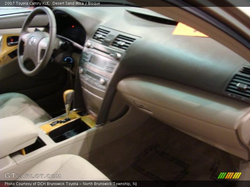Desert Sand Mica / Bisque 2007 Toyota Camry XLE