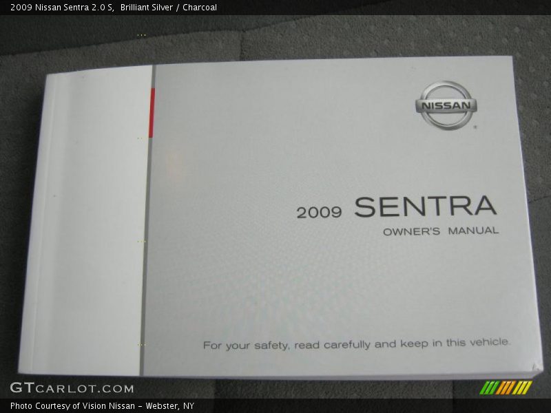 Brilliant Silver / Charcoal 2009 Nissan Sentra 2.0 S