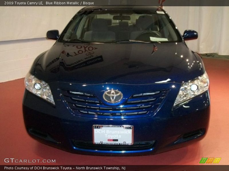 Blue Ribbon Metallic / Bisque 2009 Toyota Camry LE