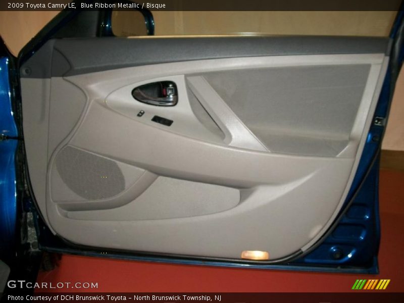 Blue Ribbon Metallic / Bisque 2009 Toyota Camry LE