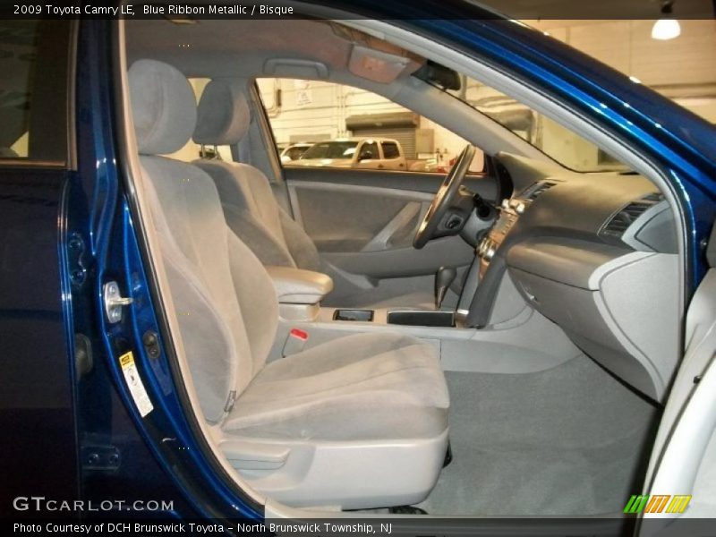 Blue Ribbon Metallic / Bisque 2009 Toyota Camry LE