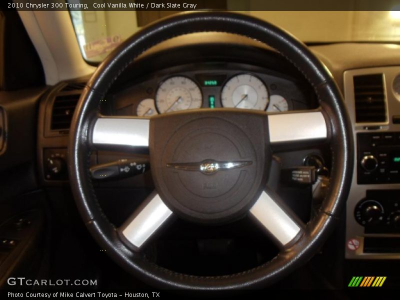 Cool Vanilla White / Dark Slate Gray 2010 Chrysler 300 Touring