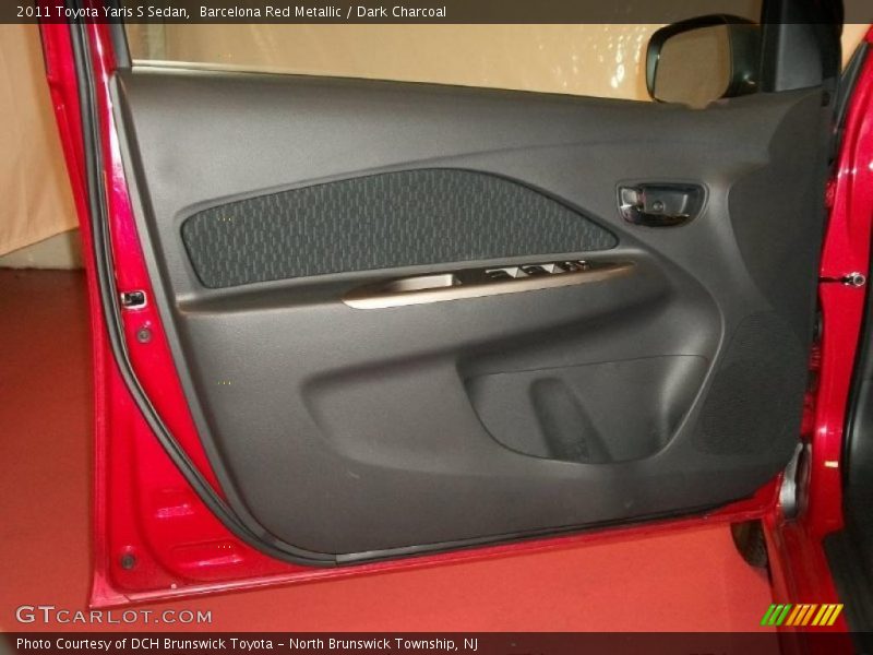 Door Panel of 2011 Yaris S Sedan