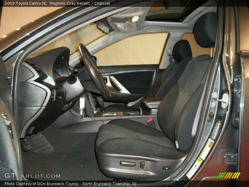 Magnetic Gray Metallic / Charcoal 2009 Toyota Camry SE