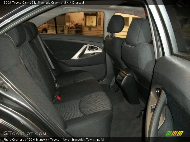 Magnetic Gray Metallic / Charcoal 2009 Toyota Camry SE