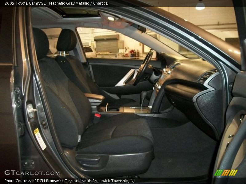 Magnetic Gray Metallic / Charcoal 2009 Toyota Camry SE
