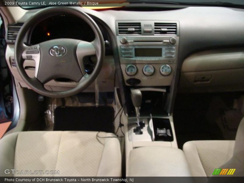 Aloe Green Metallic / Bisque 2009 Toyota Camry LE