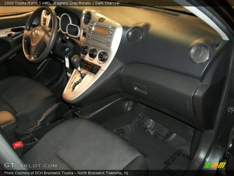 Magnetic Gray Metallic / Dark Charcoal 2009 Toyota Matrix S AWD