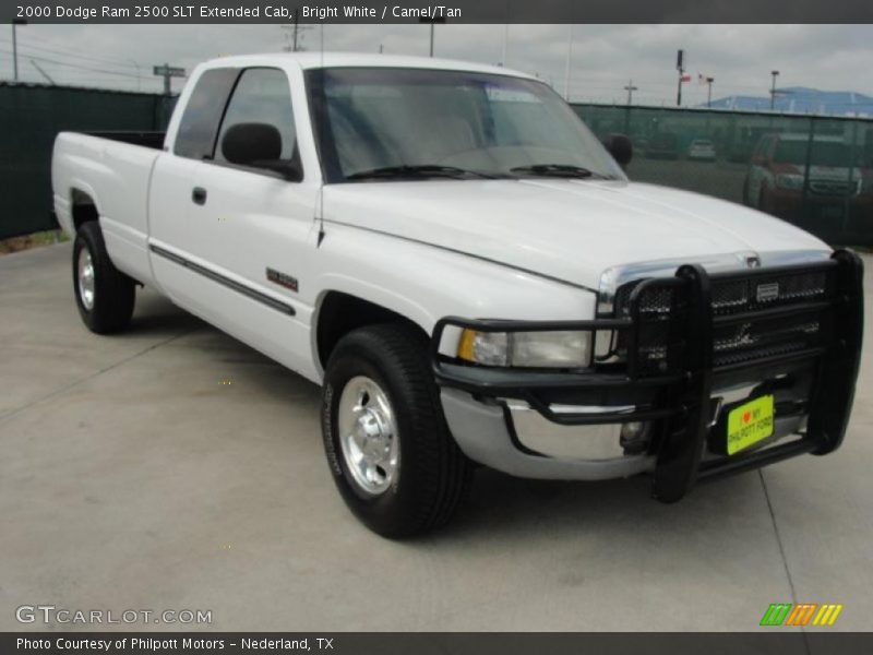 Bright White / Camel/Tan 2000 Dodge Ram 2500 SLT Extended Cab