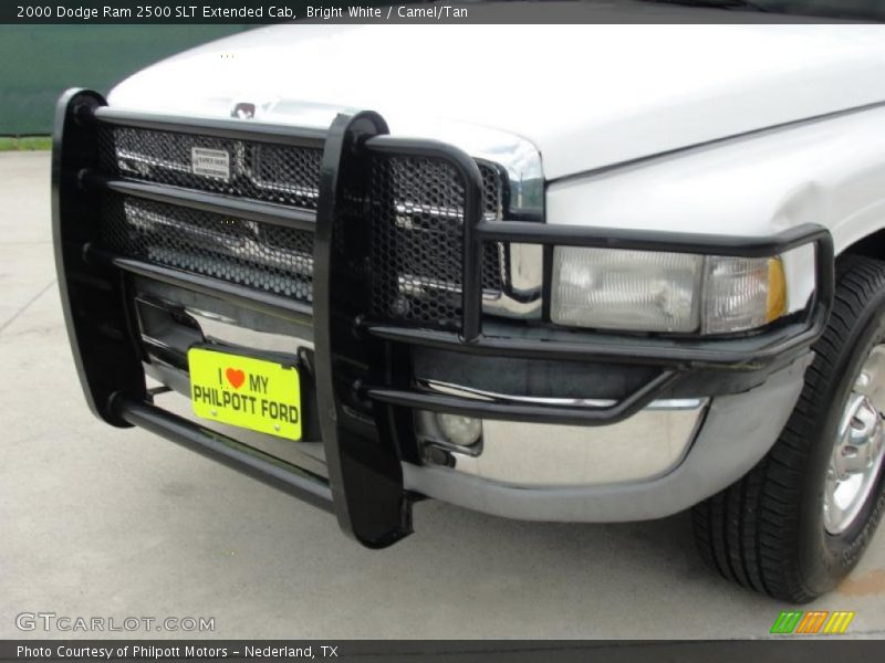 Bright White / Camel/Tan 2000 Dodge Ram 2500 SLT Extended Cab