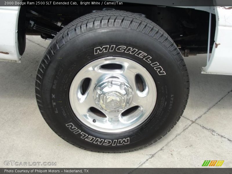  2000 Ram 2500 SLT Extended Cab Wheel