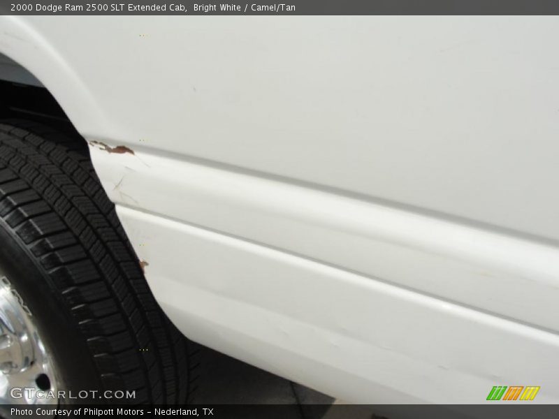 Bright White / Camel/Tan 2000 Dodge Ram 2500 SLT Extended Cab