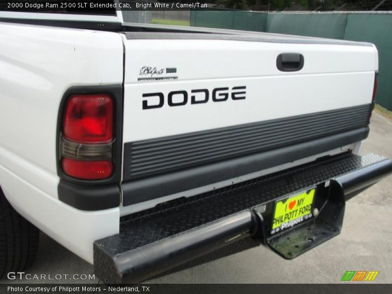Bright White / Camel/Tan 2000 Dodge Ram 2500 SLT Extended Cab