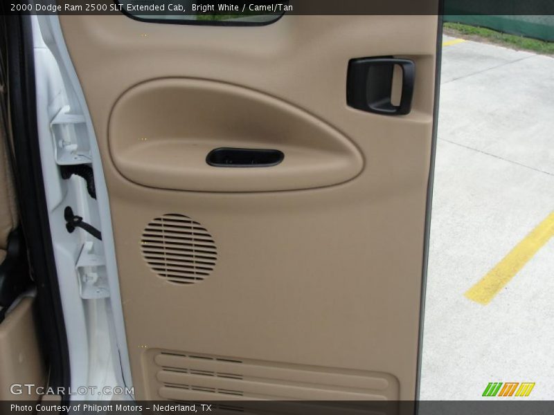 Bright White / Camel/Tan 2000 Dodge Ram 2500 SLT Extended Cab