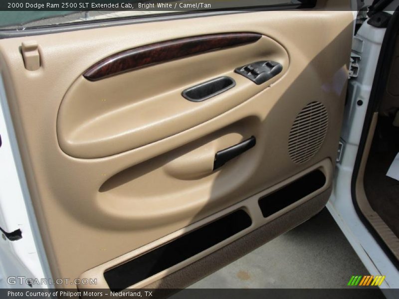 Bright White / Camel/Tan 2000 Dodge Ram 2500 SLT Extended Cab