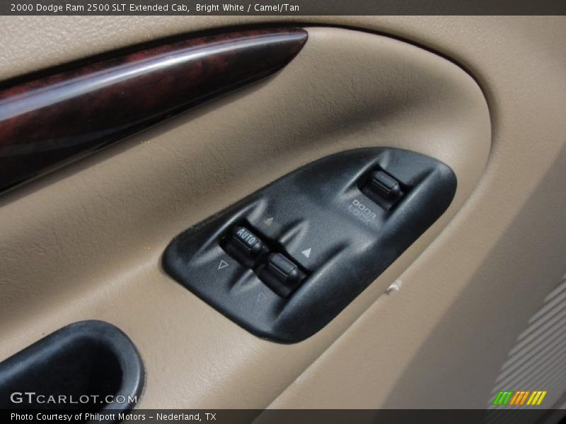 Bright White / Camel/Tan 2000 Dodge Ram 2500 SLT Extended Cab